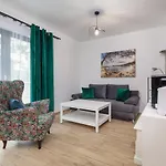 Aparthotel Little Laguna & Gym By Renters 4*