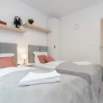 Little Laguna & Gym By Renters 4*