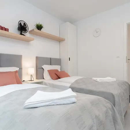 Little Laguna & Gym By Renters 4*